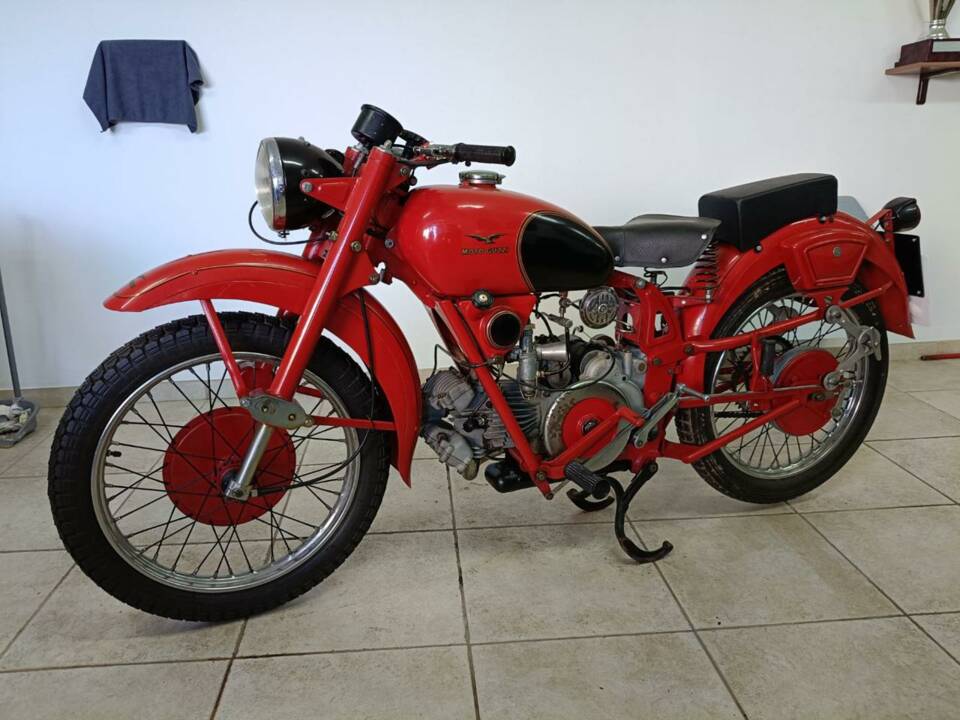 Afbeelding 1/39 van Moto Guzzi DUMMY (1950)