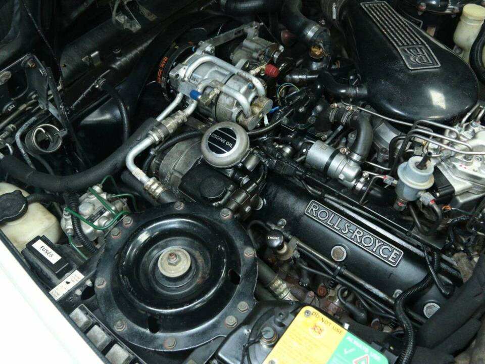 Image 37/50 of Rolls-Royce Corniche III (1991)