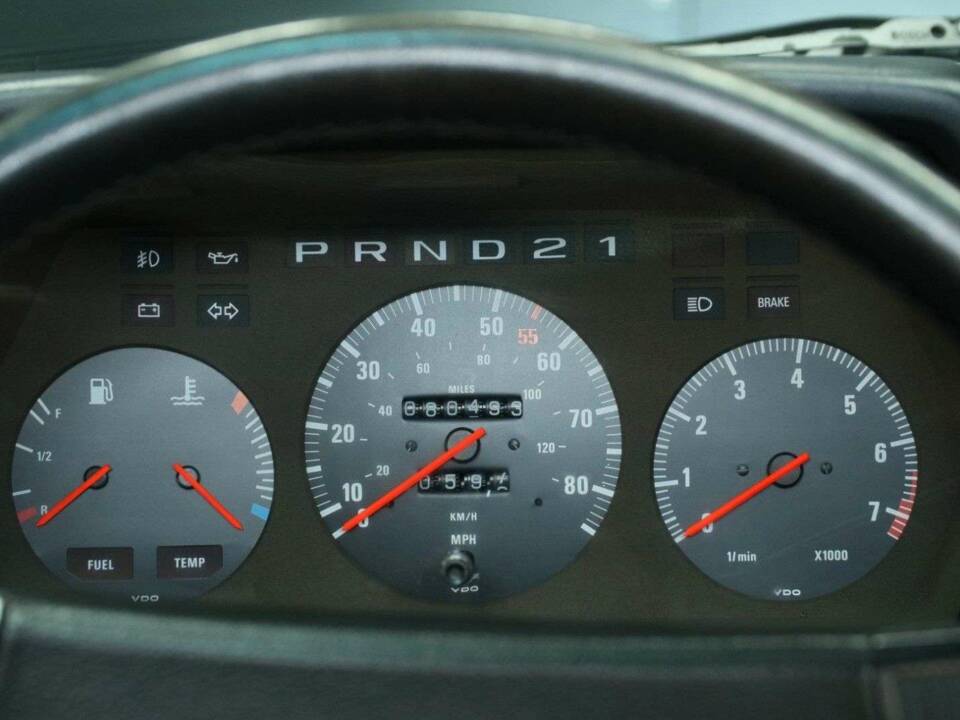 Bild 15/49 von BMW 633 CSi A (1980)