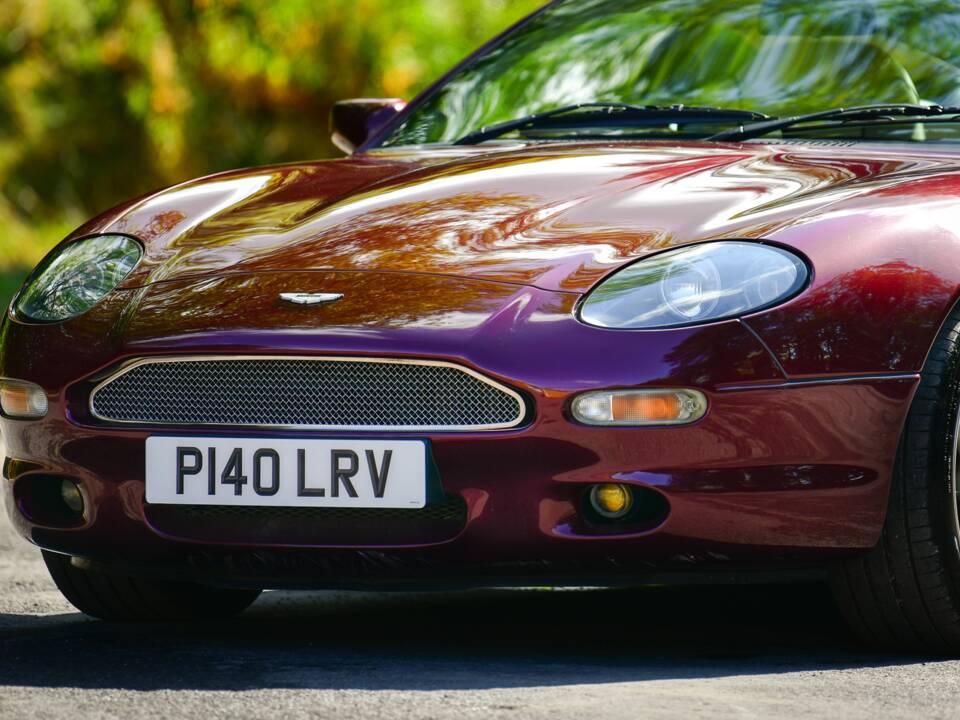 Obraz 19/50 pojazdu Aston Martin DB 7 (1997)