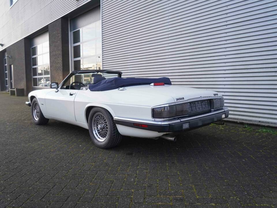 Immagine 7/8 di Jaguar XJS 5.3 V12 (1992)
