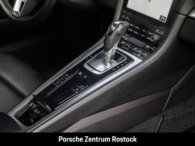 Imagen 11/30 de Porsche 718 Cayman (2023)