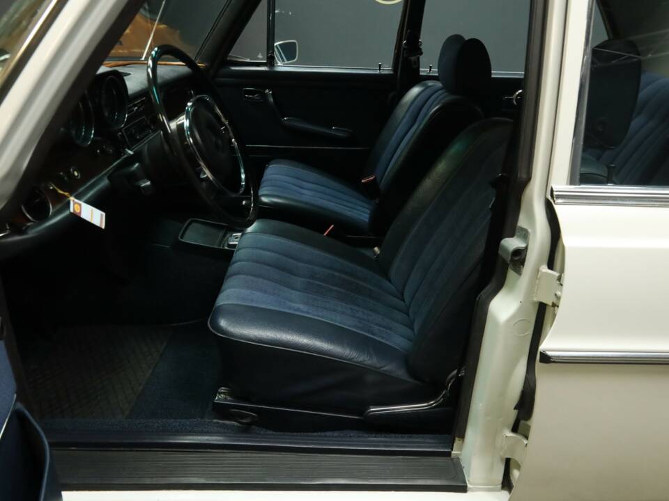 Bild 30/50 von Mercedes-Benz 280 SE (1970)