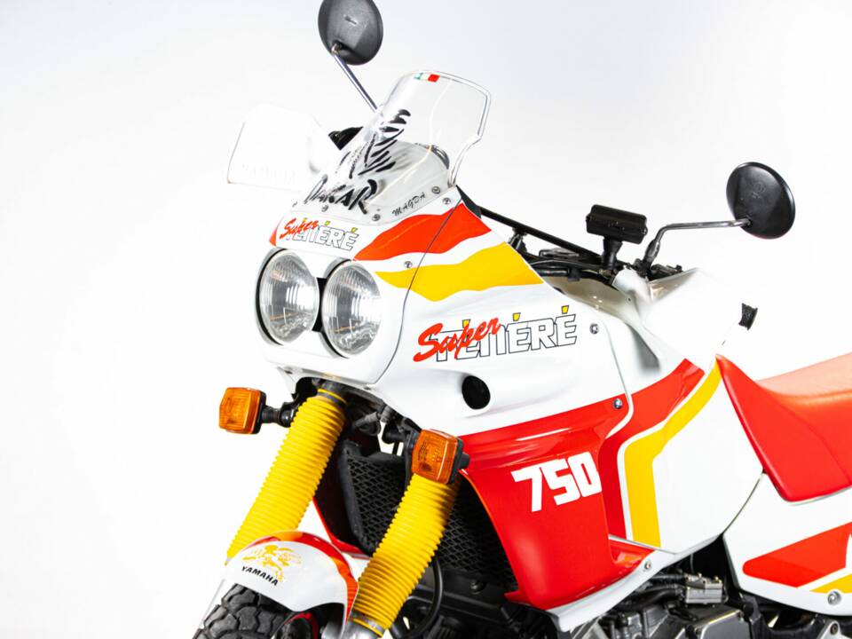 Image 35/35 de Yamaha XTZ 750 Super Ténéré (1989)