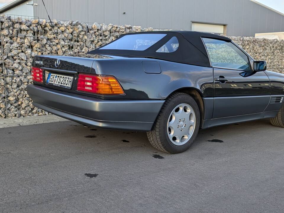 Bild 3/16 von Mercedes-Benz 500 SL (1992)