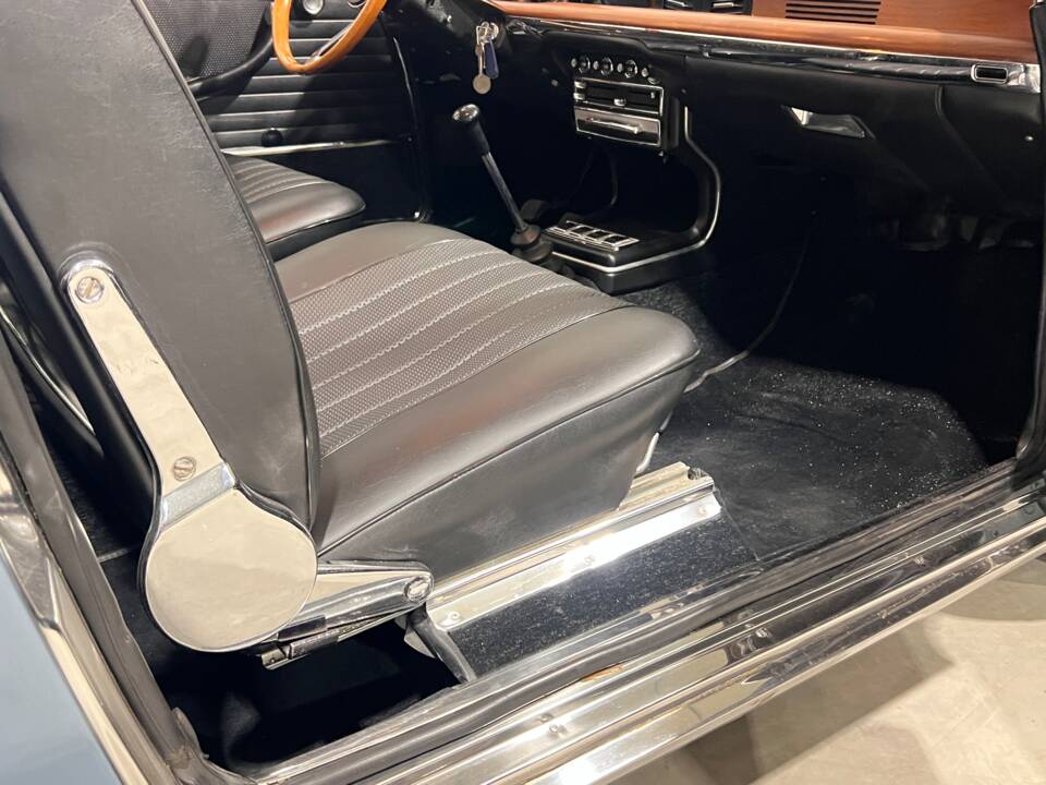 Bild 45/47 von BMW 2000 CS (1969)