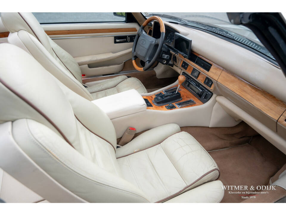Image 17/35 of Jaguar XJS 4.0 (1995)