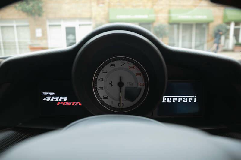 Bild 19/50 von Ferrari 488 Pista (2020)