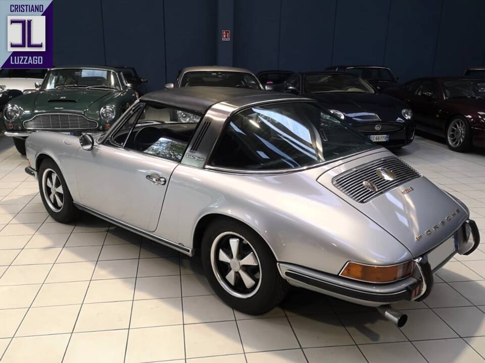 Image 5/50 of Porsche 911 2.2 E (1971)