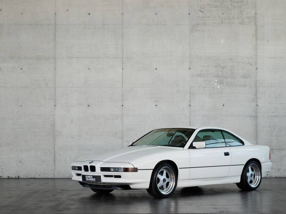 Immagine 2/50 di BMW 850i (1990)