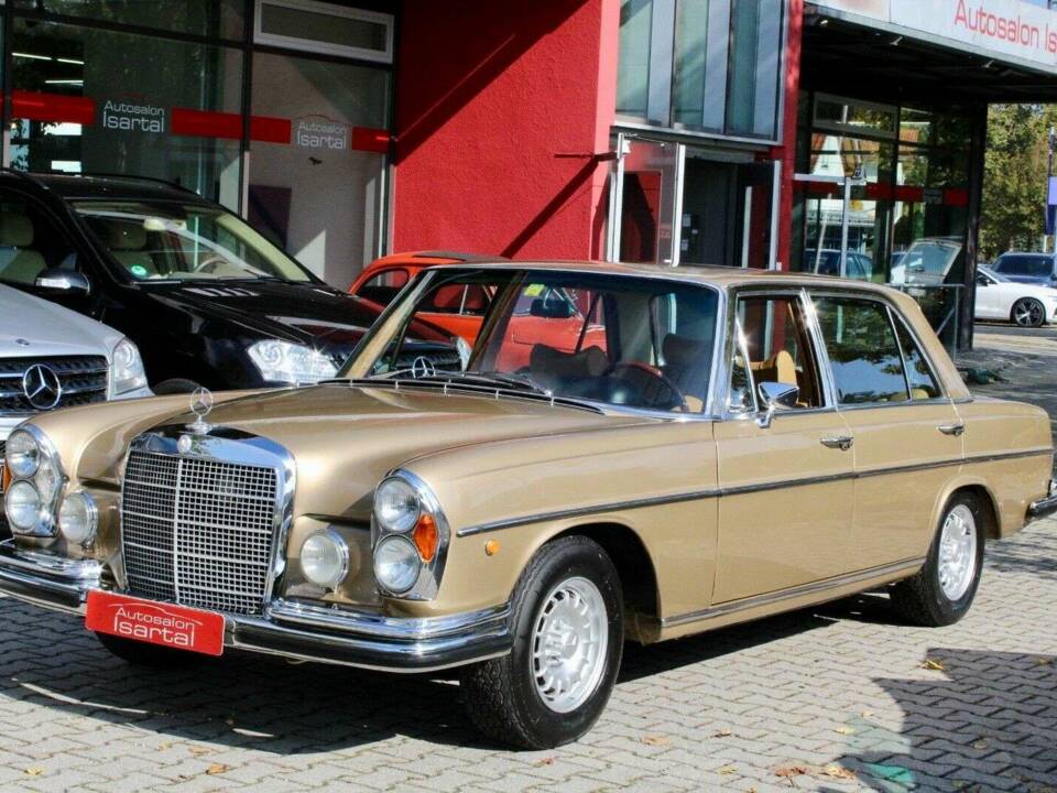 Image 5/20 de Mercedes-Benz 300 SEL 6.3 (1969)