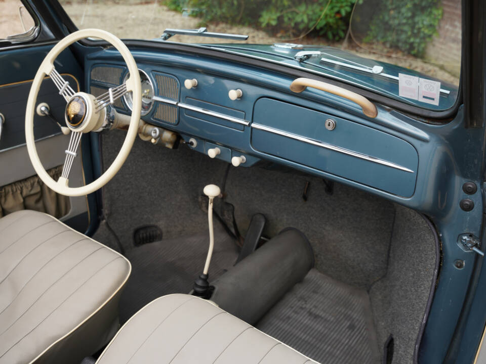 Image 37/50 of Volkswagen Käfer 1200 Cabriolet (1958)