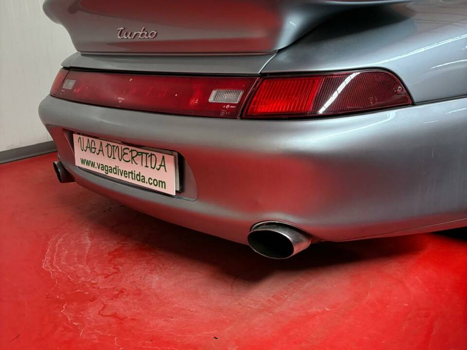 Bild 10/29 von Porsche 911 Turbo (1995)
