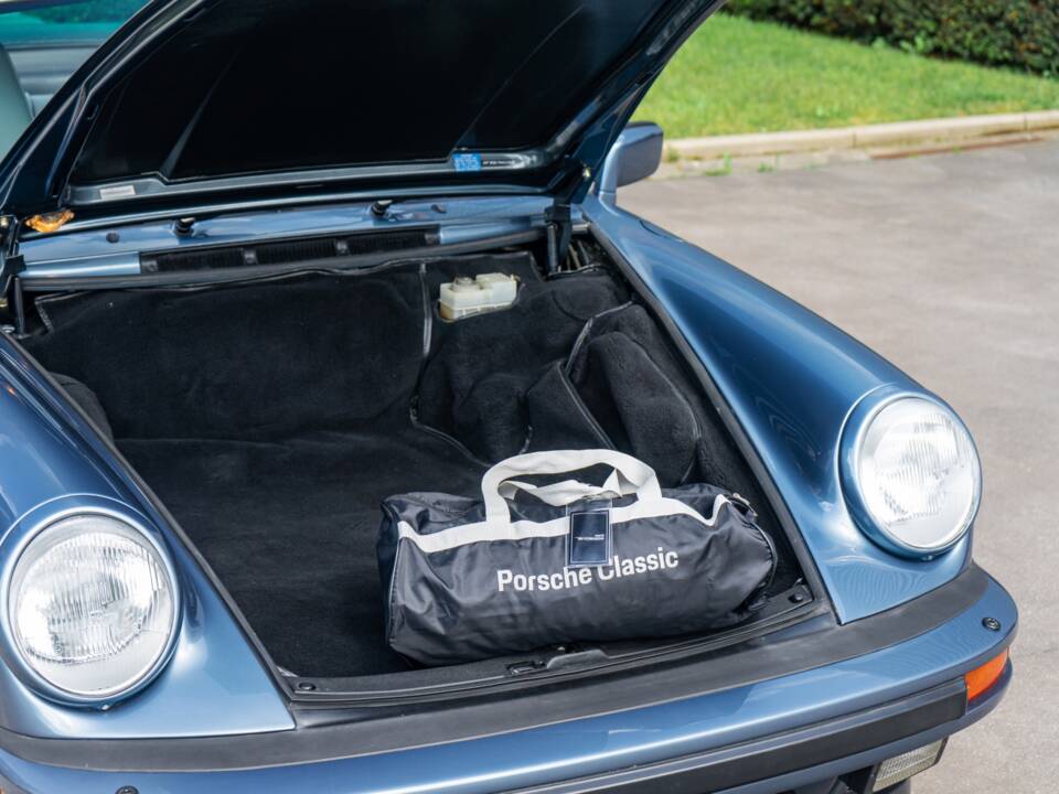 Bild 30/33 von Porsche 911 Turbo 3.3 (1988)