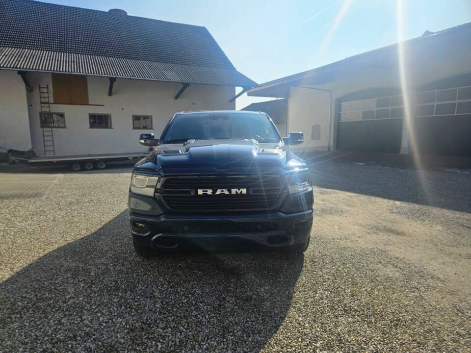 Image 62/69 of Dodge Ram 1500 (2022)