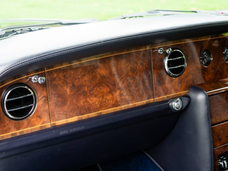 Bild 37/50 von Rolls-Royce Silver Spur Park Ward (1999)