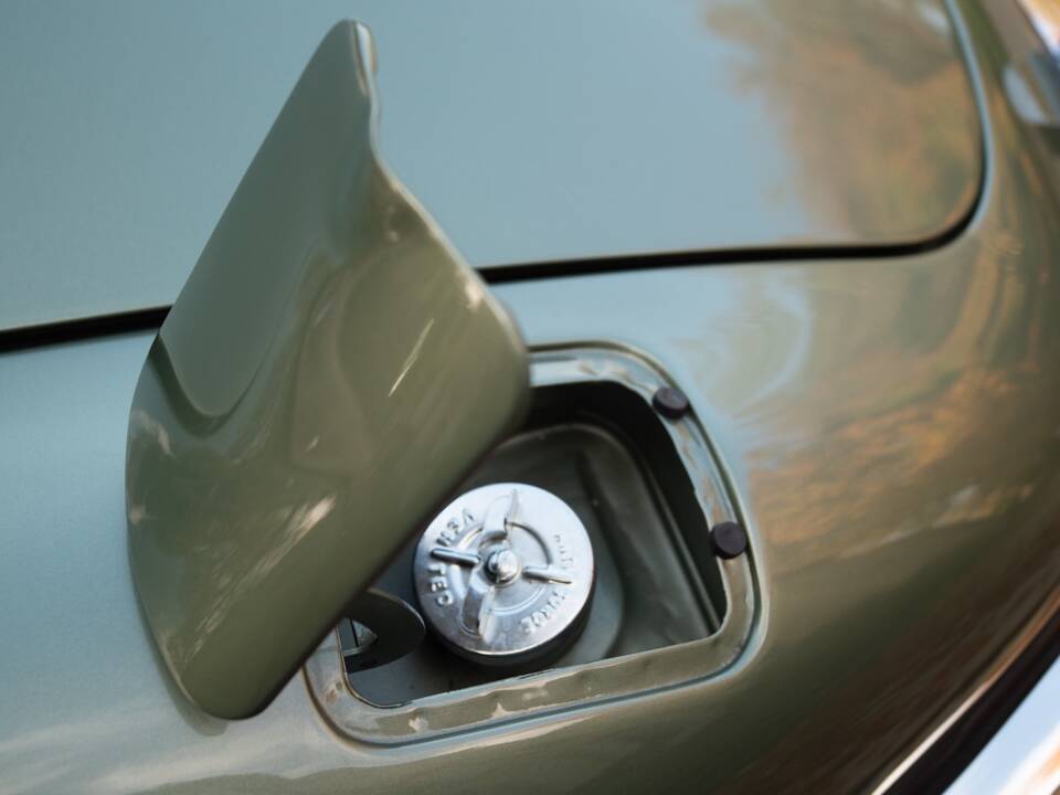 Bild 23/84 von Jaguar E-Type V12 (1973)