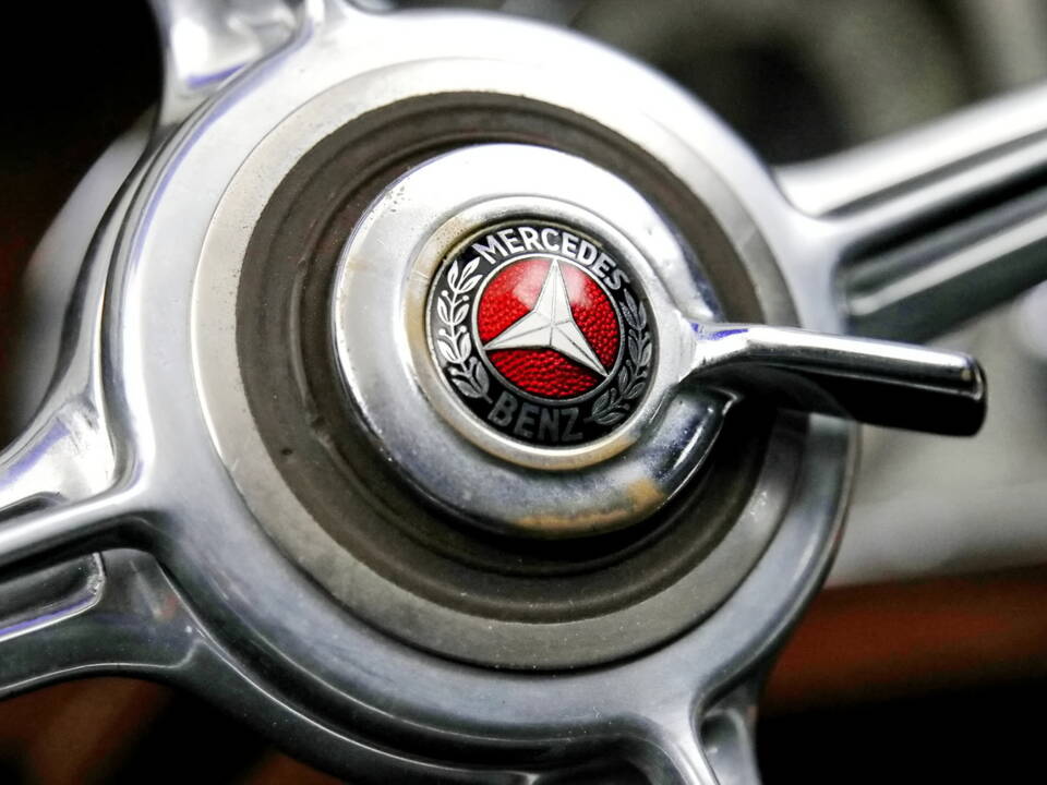 Image 17/22 of Mercedes-Benz 500 K Cabriolet B (1935)