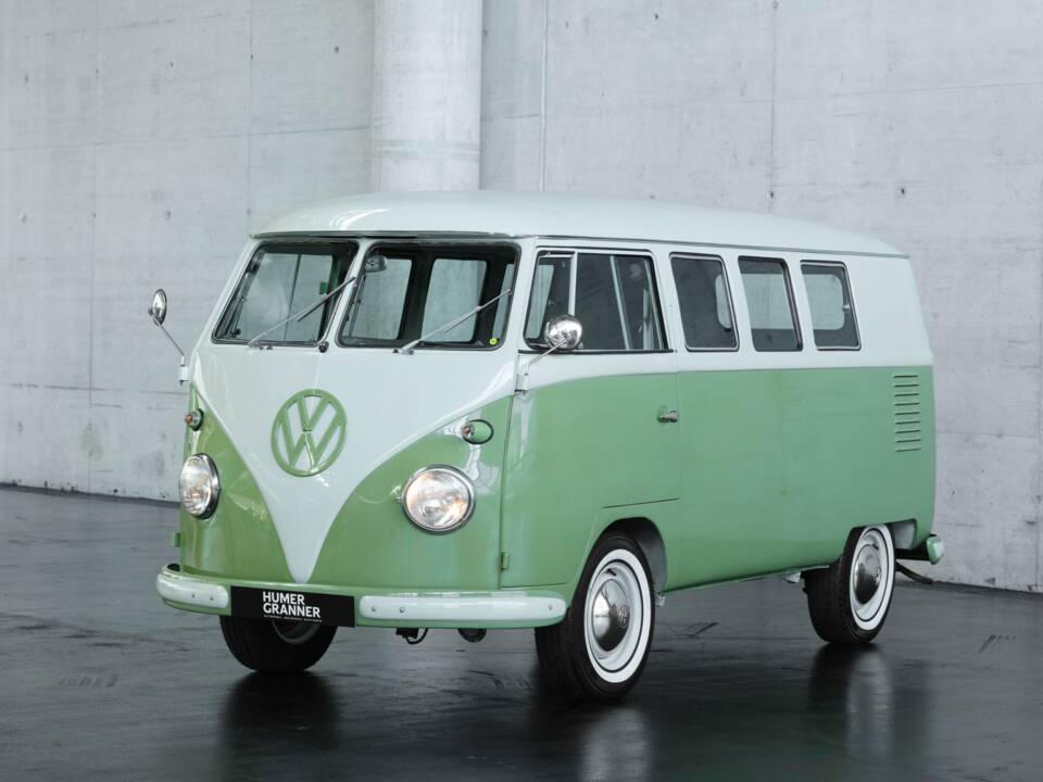 Image 7/47 of Volkswagen T1 minibus (1961)