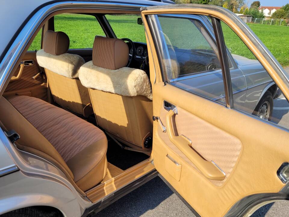 Bild 6/10 von Mercedes-Benz 280 E (1982)