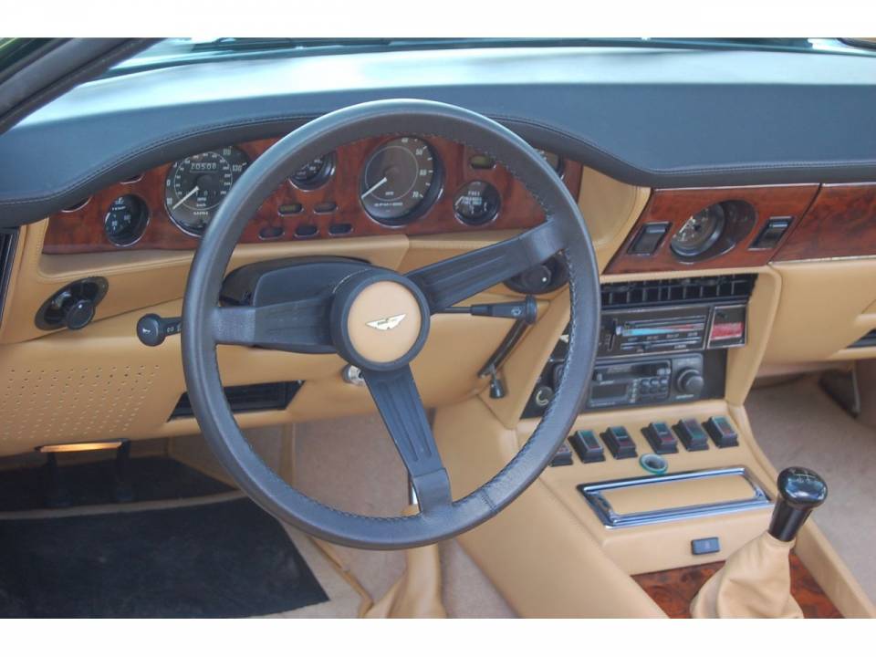 Bild 18/23 von Aston Martin V8 Volante (1982)