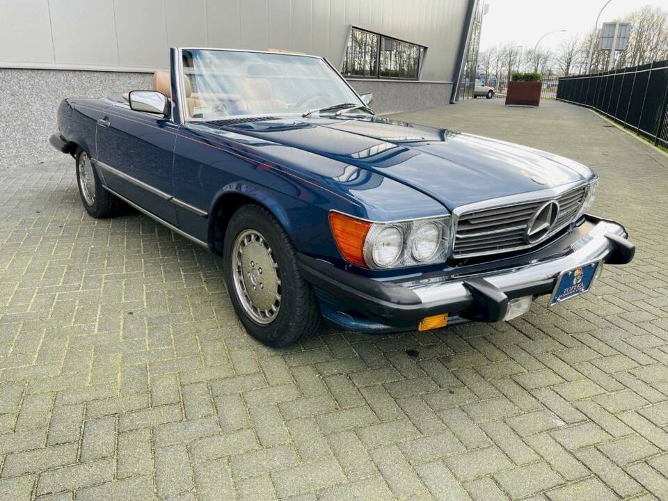 Image 8/36 de Mercedes-Benz 560 SL (1986)