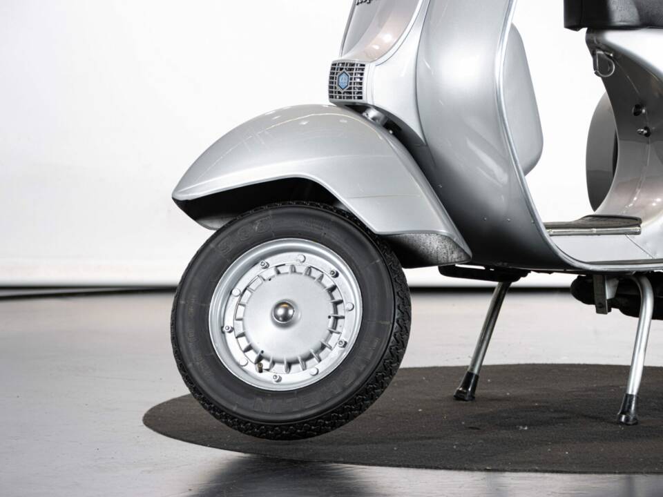 Bild 43/47 von Piaggio Vespa P 200 E (1977)
