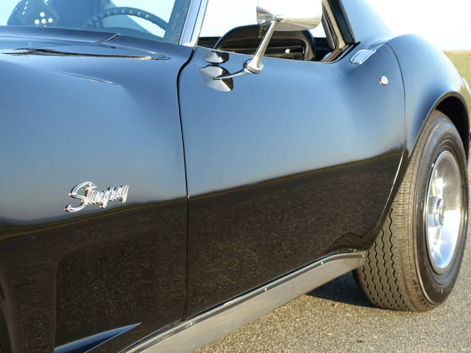 Image 7/23 of Chevrolet Corvette Stingray (1973)