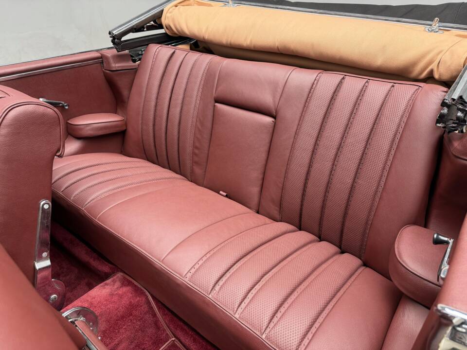 Afbeelding 29/36 van Mercedes-Benz 250 SE (1966)