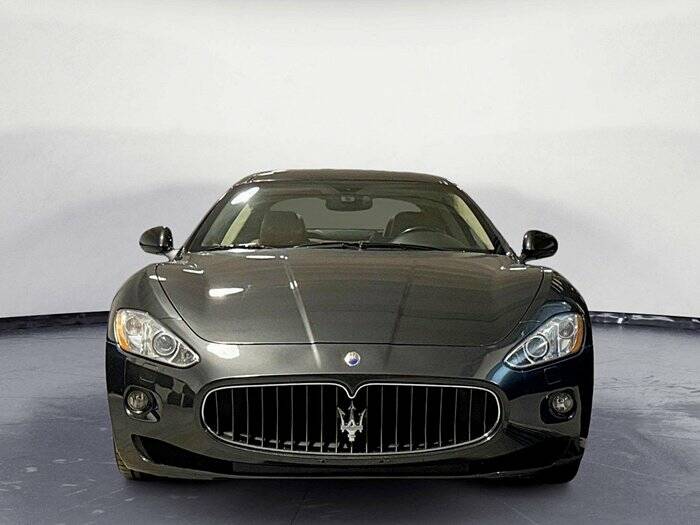 Immagine 2/7 di Maserati GranTurismo 4.2 (2007)