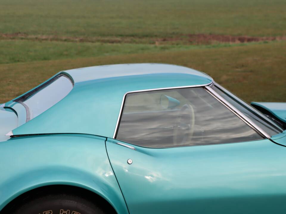 Image 21/50 of Chevrolet Corvette Stingray (1972)