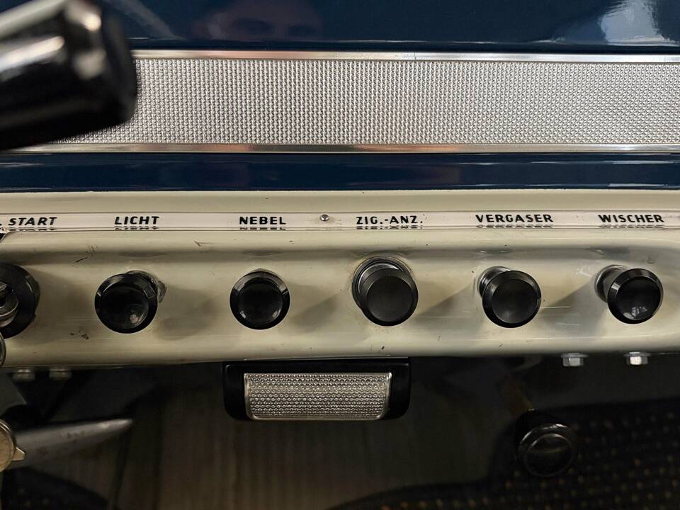 Image 21/25 of Opel Olympia Rekord (1959)