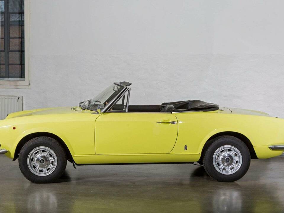 Image 4/20 de FIAT 124 Spider AS (1967)