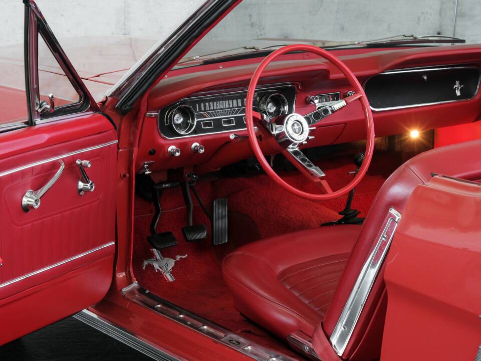 Image 20/50 of Ford Mustang 289 (1964)