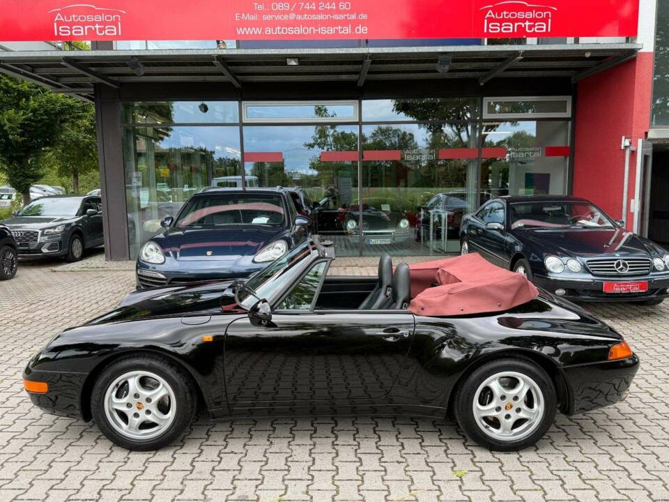 Image 1/39 of Porsche 911 Carrera (1997)