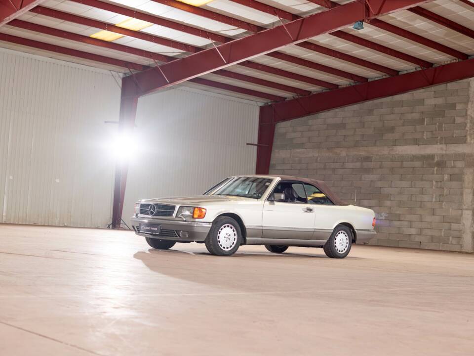 Bild 21/56 von Mercedes-Benz 500 SEC Bähr (1990)