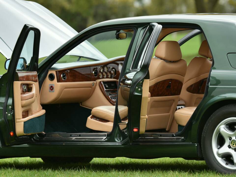 Immagine 32/50 di Bentley Arnage Green Label (1998)