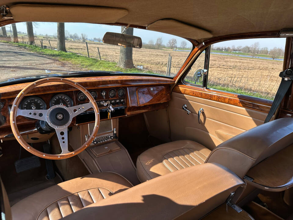 Immagine 4/5 di Jaguar Mk II 2.4 (1962)