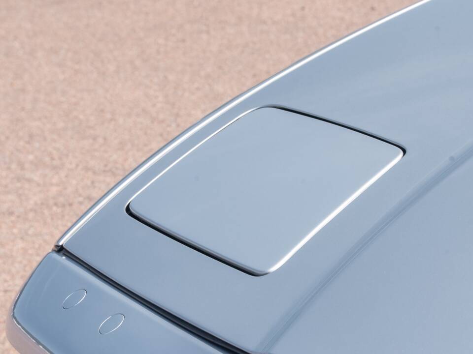 Image 25/50 de BMW 850CSi (1995)
