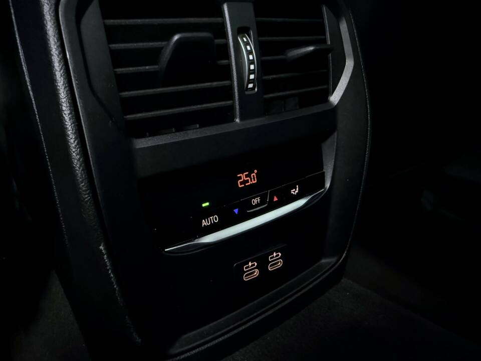Image 34/34 of BMW M3 Competition Touring xDrive (2025)