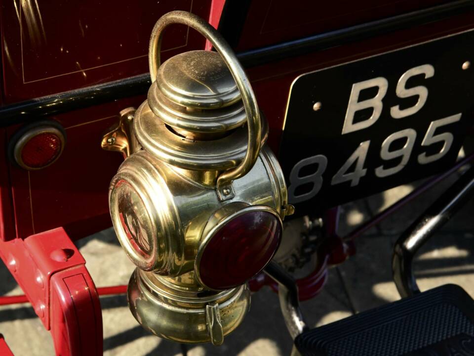 Bild 43/50 von Cadillac Model B Surrey (1904)