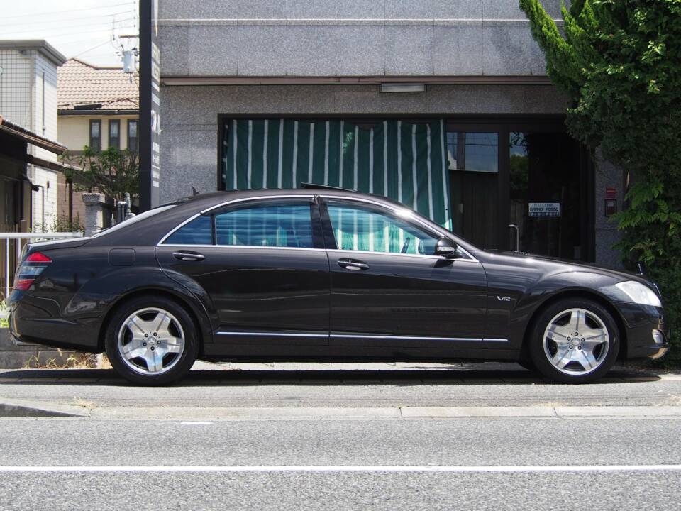 Bild 9/35 von Mercedes-Benz S 600 L (2008)