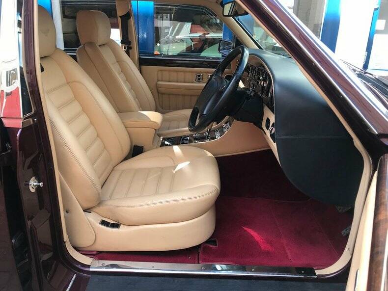 Imagen 4/26 de Bentley Brooklands R Mulliner (1998)