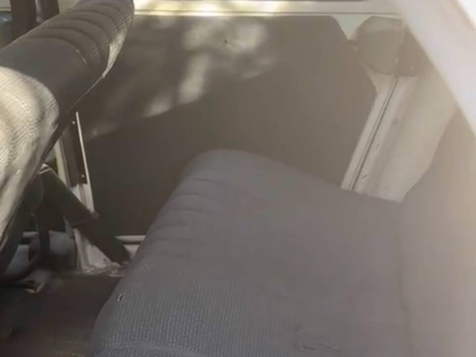 Afbeelding 16/54 van Citroën 2 CV 6 Club (1985)