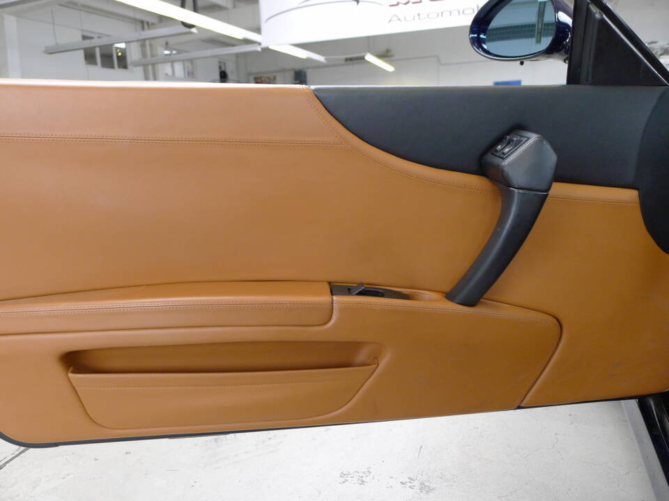 Image 35/41 of Ferrari 550 Maranello (2000)