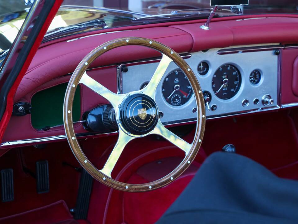 Obraz 14/50 pojazdu Jaguar XK 150 3.4 S DHC (1958)