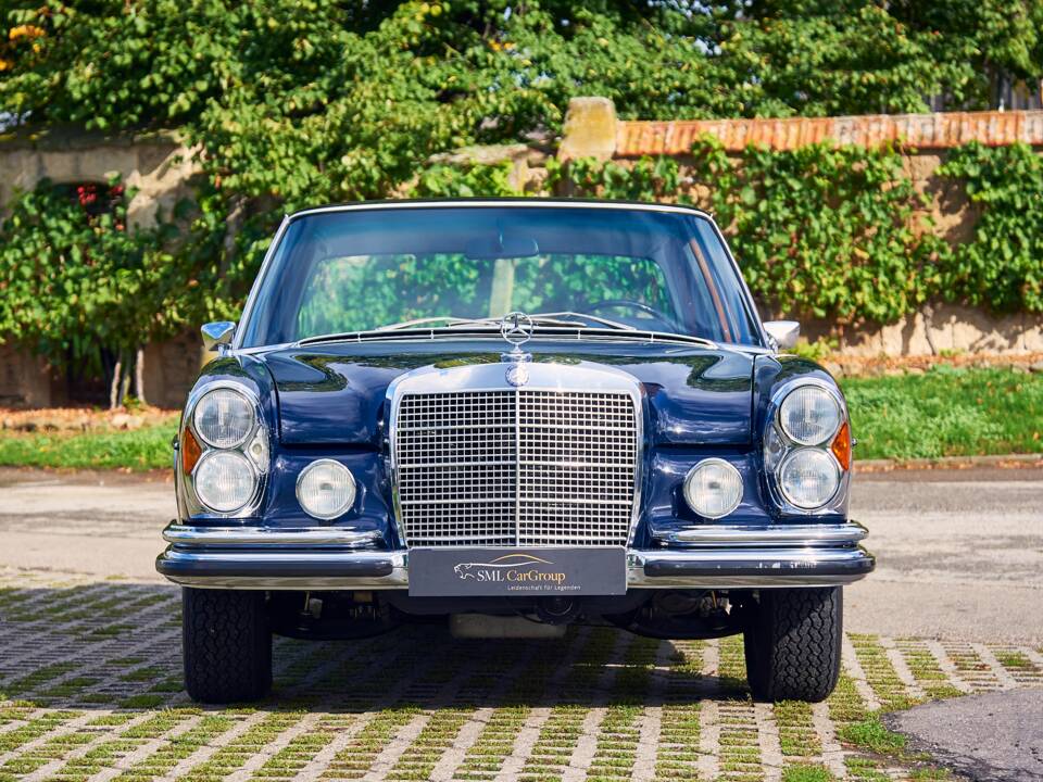 Image 2/38 of Mercedes-Benz 300 SEL 6.3 (1970)