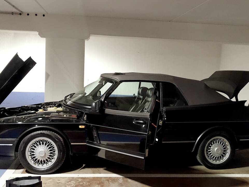 Bild 13/13 von Saab 900 S (1992)