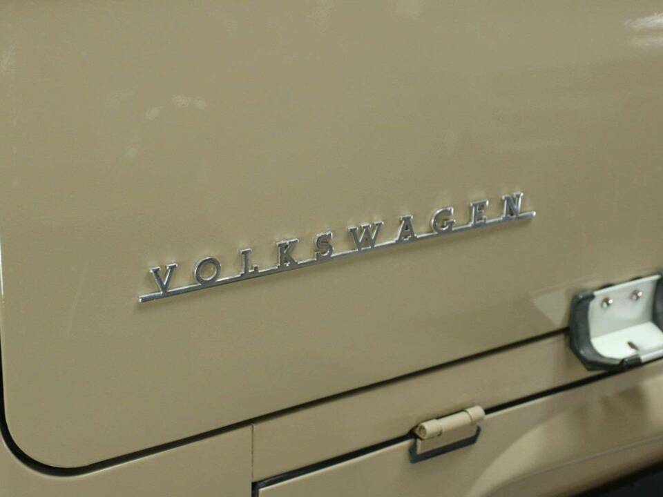 Immagine 42/50 di Volkswagen T2a Westfalia (1969)