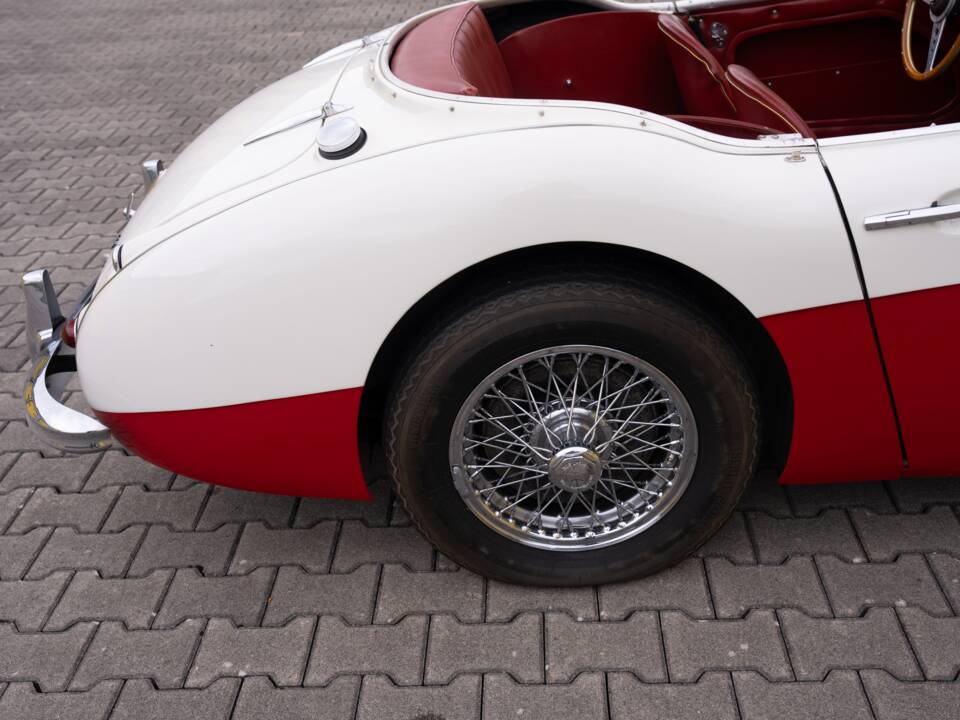 Image 56/72 de Austin-Healey 3000 Mk II (BJ7) (1962)
